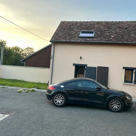 Marwan בית אירוח Sargé Les Le Mans